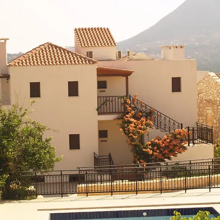 Douliana Villas *